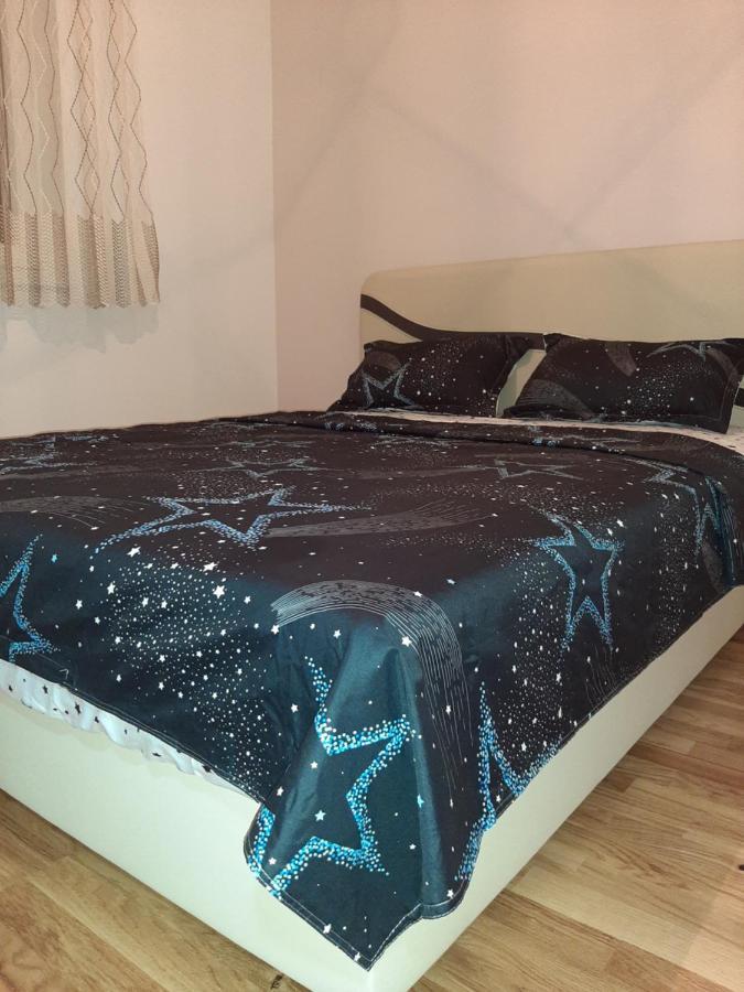Apartman,,Kul"Life Lukavica Екстериор снимка